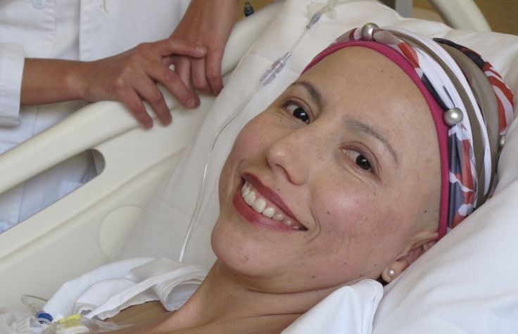 Sandra Balladares during cancer treatment
